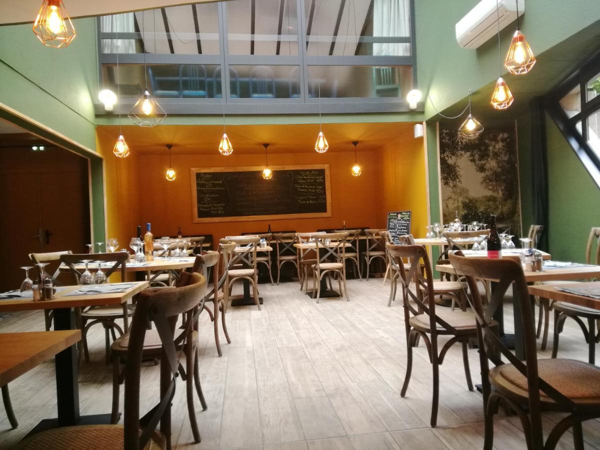 Hotel Restaurant Cirius Montrond-les-Bains Exterior foto